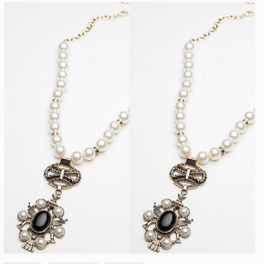 Free People Mega Pearl Pendant - Picture 3 of 7